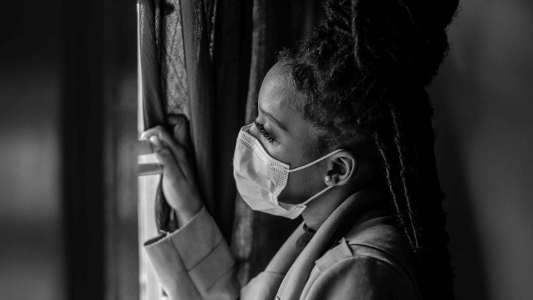 OMS revela que surto de ebola está evoluindo com rapidez em Uganda