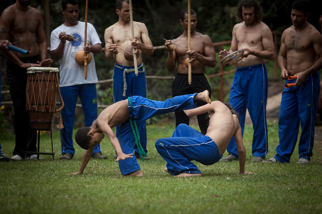 Projeto Canjerê destaca laços ancestrais com a África por meio da capoeira