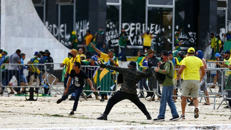 Intervenção federal não é intervenção militar; entenda a diferença