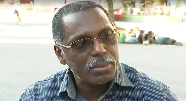 “Me chamou de macaco”: porteiro denuncia morador por racismo no Rio