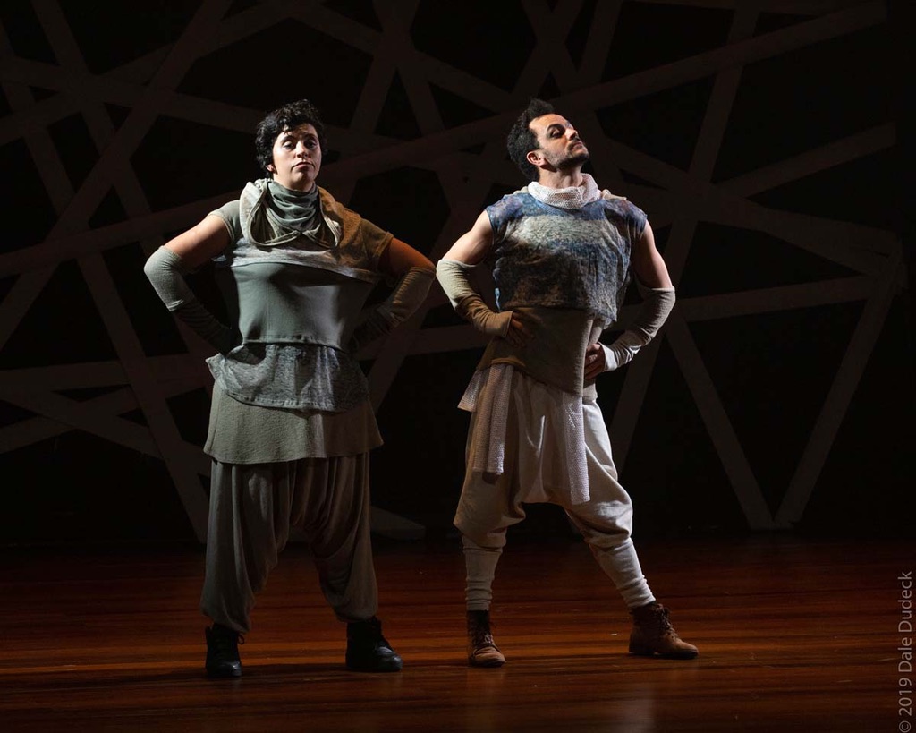 Cia de Teatro Toda Deseo apresenta espetáculo “Quem é Você?” no “Bora?! - Rota de Arte e Cultura em Nova Lima”, dia 26 de março