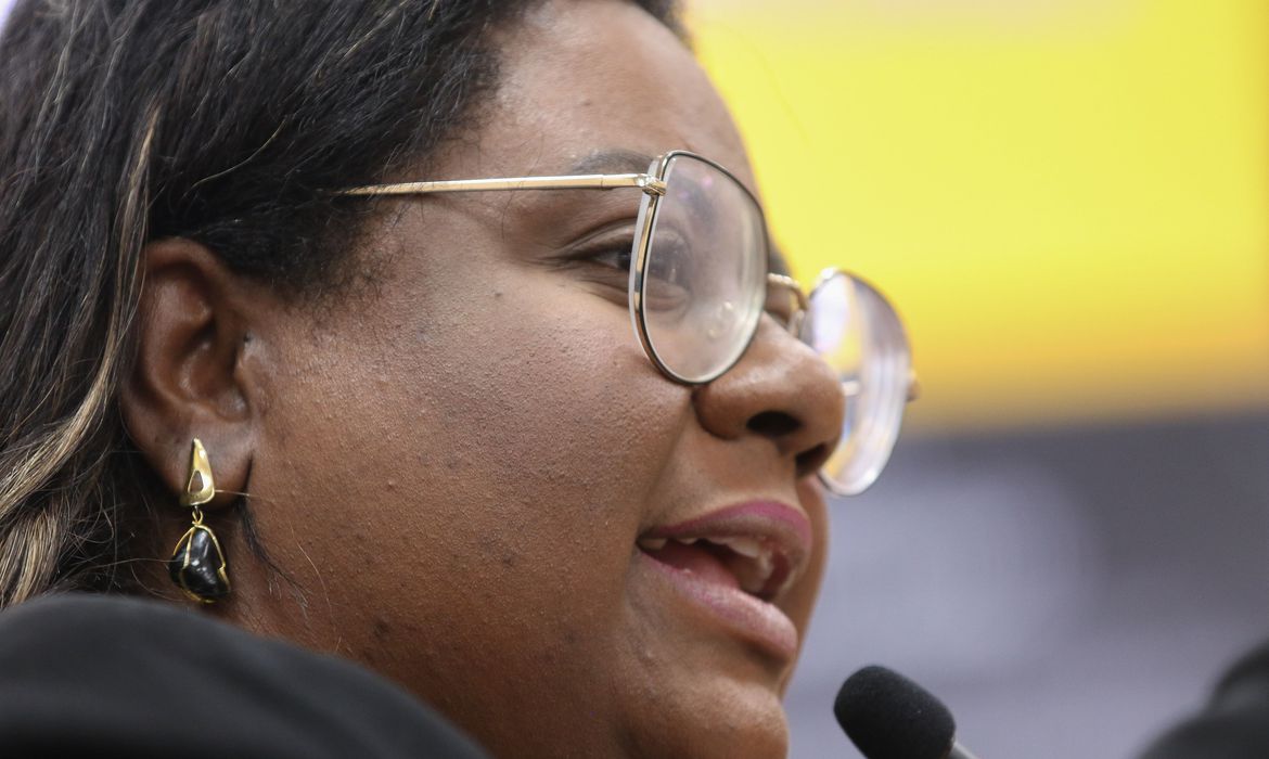 Articulação Mídia Negra entrega lista de reivindicações à Secom