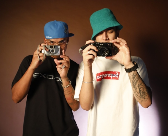 ​Danzo e Veigh lançam videoclipe da música "Desfile na Favela"